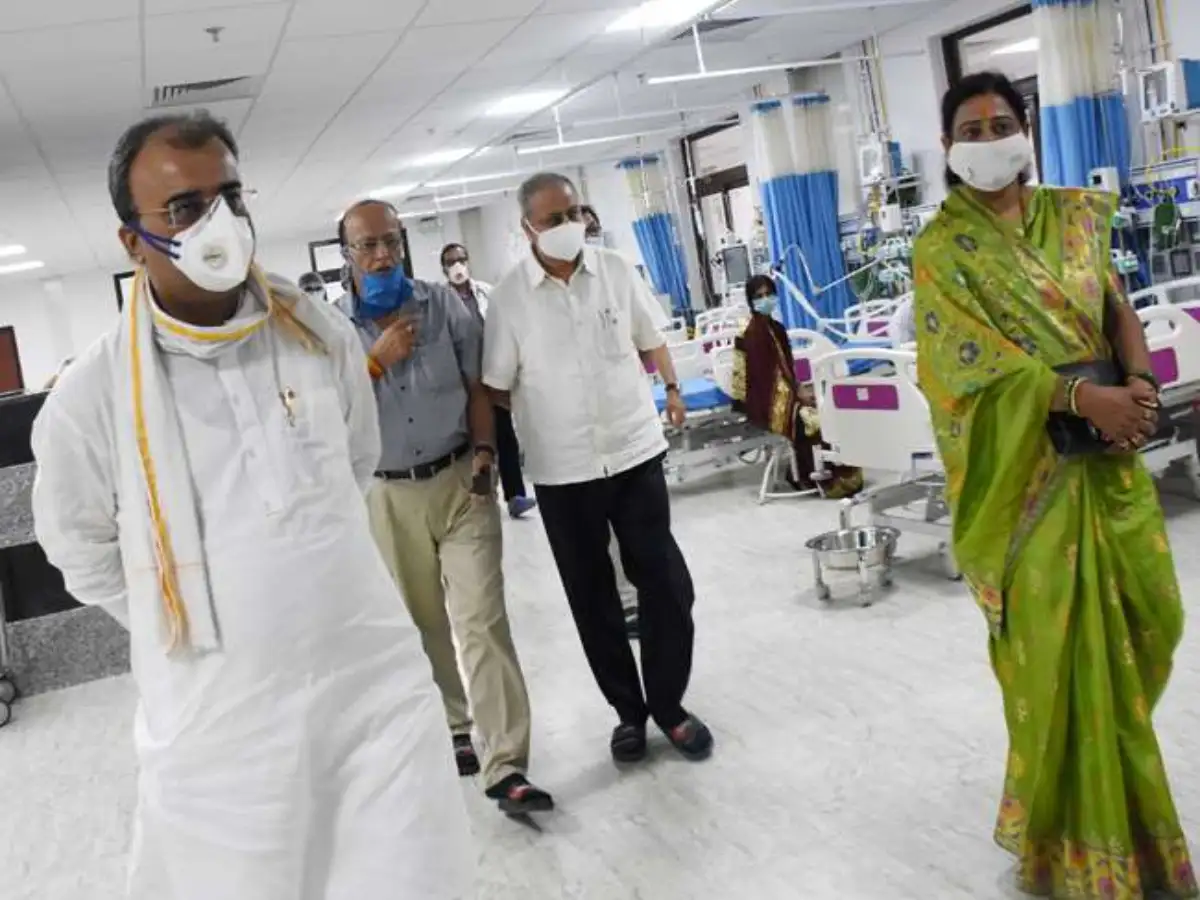 bihar health minister mangal pandey said home isolate people will now  monitor by health department : मंगल पांडेय ने कहा कि अब स्वास्थ्य विभाग होम  आइसोलेट लोगों की भी निगरानी करेगा -