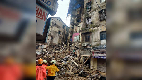 Mumbai Building Collapse: मुंबईत कोसळलेल्या इमारतीच्या ढिगाऱ्याखालून काढले आणखी तीन मृतदेह