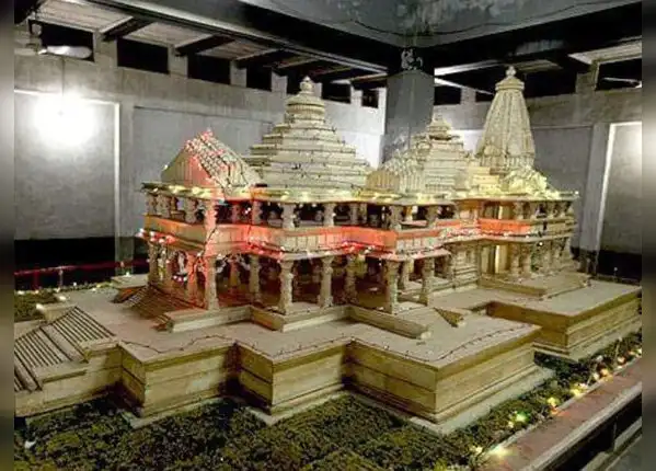 ​क्या होगी मंदिर की ऊंचाई?
