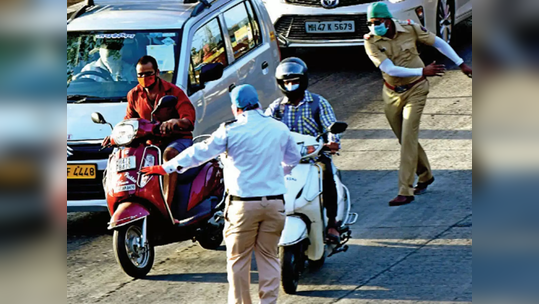 दुचाकीवर प्रवास करणाऱ्यांसाठी नवे नियम, जाणून घ्या...