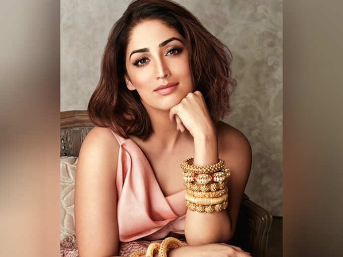these-bollywood-celebrities-have-hidden-talent-other-than ...