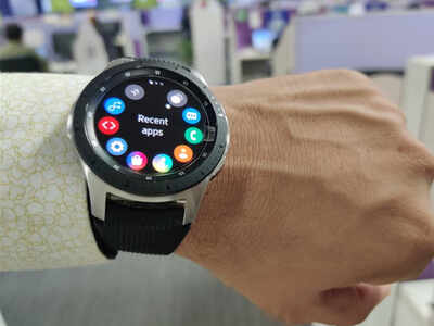 Samsung Galaxy Watch Samsung Galaxy Watch