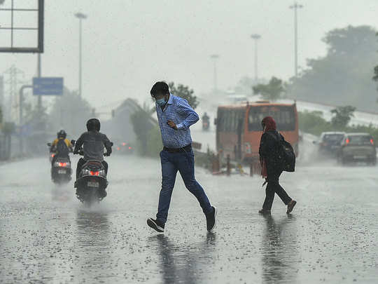 delhi rain predictions, अब अगले हफ्ते तक नहीं होगी तेज बारिश - now there will be no heavy rain till next week - Navbharat Times