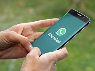 Whatsapp पर बदल जाएगा चैटिंग का अंदाज, आ रहे 138 नए Emojis Whatsapp पर बदल जाएगा चैटिंग का अंदाज, आ रहे 138 नए Emojis