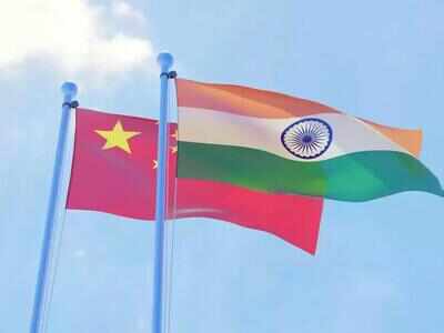 भारत-चीन के बीच बातचीत। भारत-चीन के बीच बातचीत।