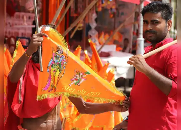राम रंग में रंगी अयोध्या