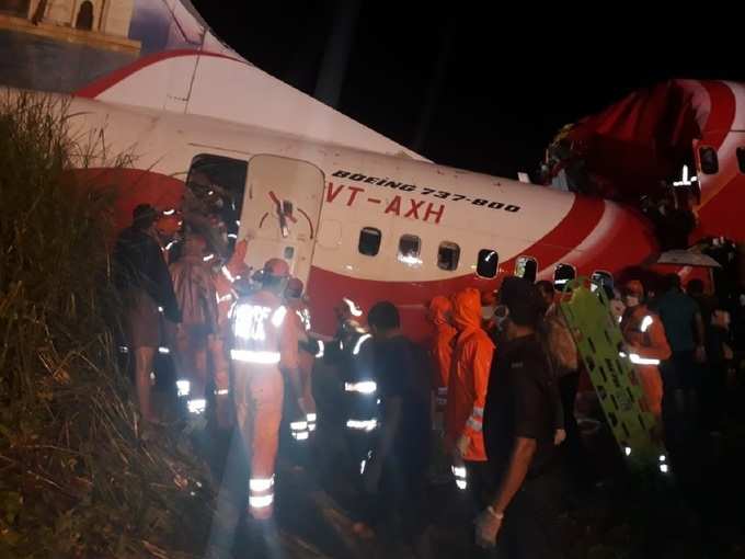 Air India Express Plane Crash In Pics Kozhikode Air India Express Accident Eisamay Photogallery