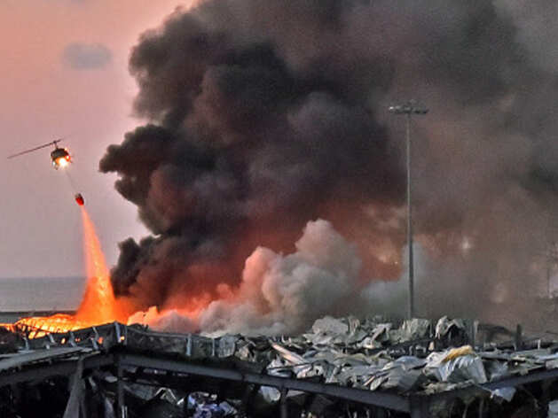 Beirut Explosion: 6 साल में 10 चेतावनी की अनदेखी से तबाही, कुल 19 अधिकारी अरेस्ट Beirut Explosion: 6 साल में 10 चेतावनी की अनदेखी से तबाही, कुल 19 अधिकारी अरेस्ट