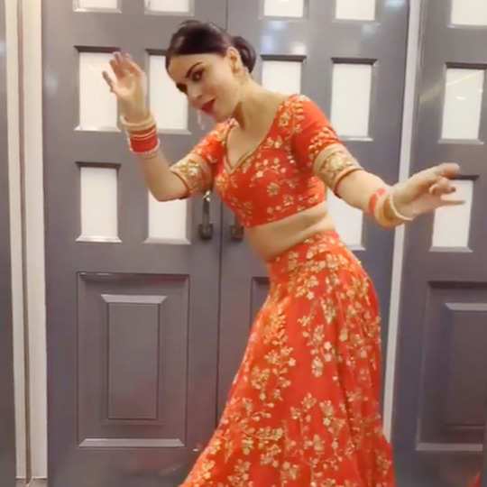 shraddha arya janmashtami dance: kundali bhagya shraddha arya janmashtami  kanha dance - Navbharat Times