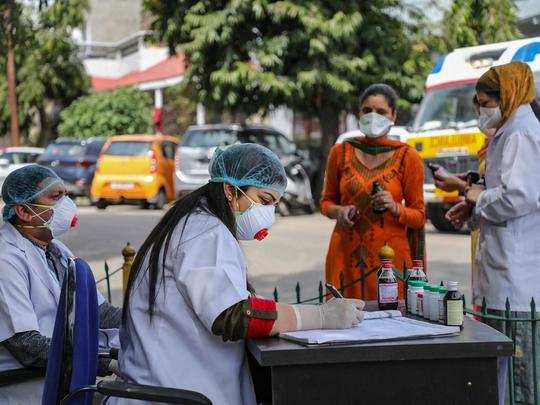 delhi facing coronavirus h1n1 swine flu dengue chikungunya malaria virus simultaneously