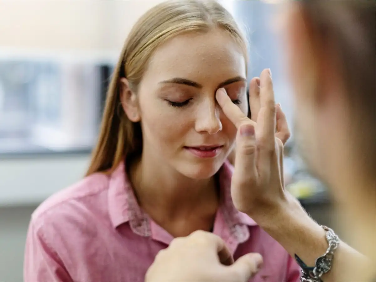 How To Use Face Primer For Long Lasting Makeup In Hindi Saubhaya Makeup