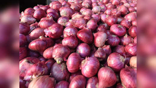 Onion Price: निर्यातबंदीनंतरही 'या' बाजारात कांद्याची चांदी!; किलोचा भाव ५१ रुपये!