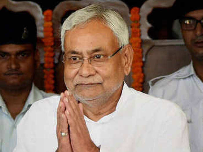 Will Nitish Kumar Become Bihar CM Again? बिहार में बने ऐसे समीकरण कि उद्धव  जैसे नीतीश की लगेगी लॉटरी, हार हो या जीत, बने रहेंगे मुख्यमंत्री! -  Navbharat Times