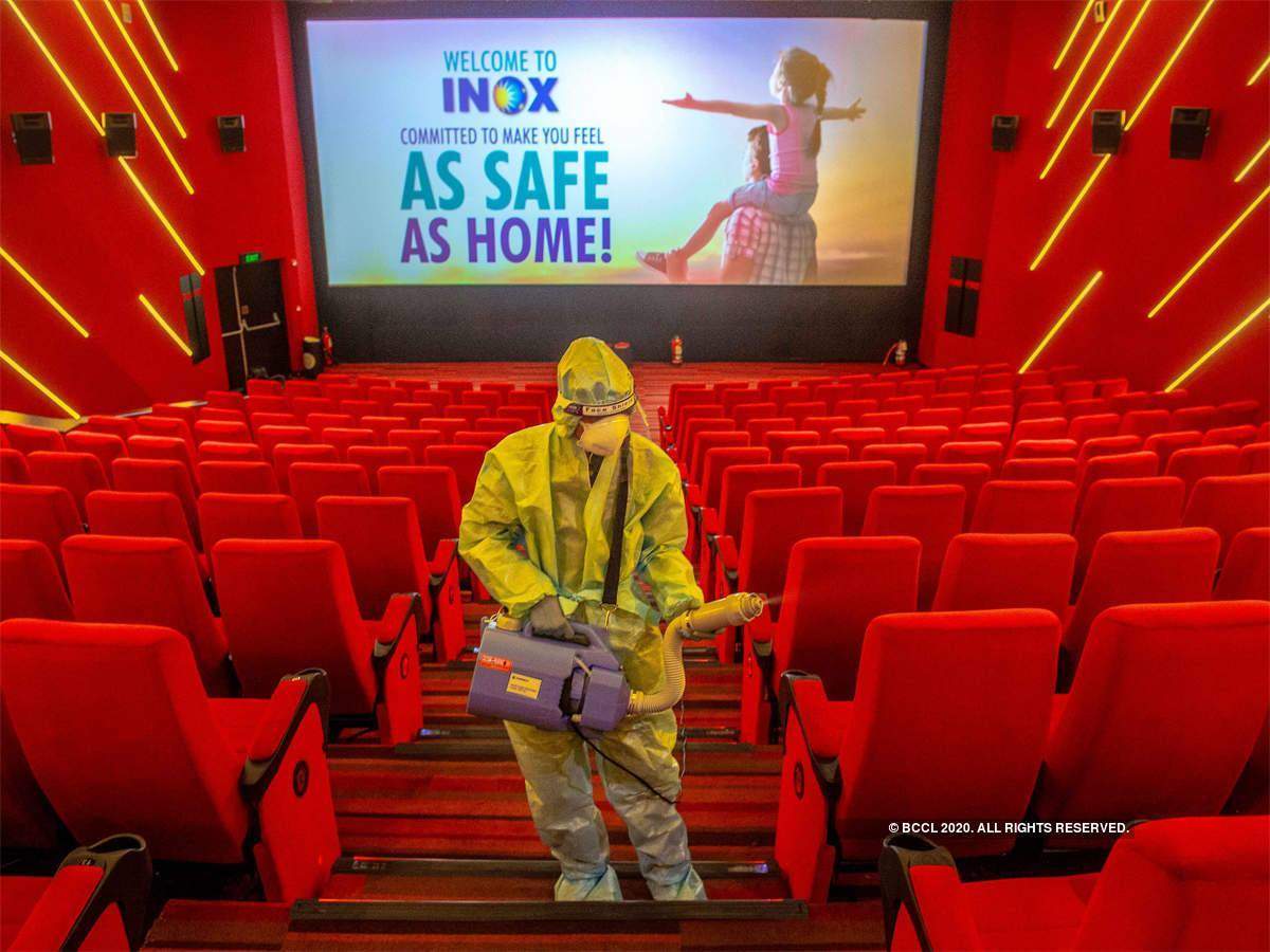 Cinema Hall Kab Se Khulega Delhi Mein Cinema Halls Reopening Guidelines In Hindi आसप स नह ब ठ प ए ग ख न क स र फ प क ड च ज स न म ह ल ज न स पहल य ब त ज न ल