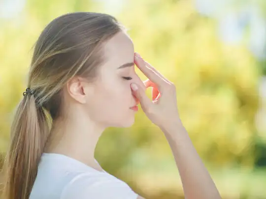 breathing difficulty causes: Breathing Difficulty: इन तीन कारणों से होती है सांस  लेने में समस्या, इनसे बचकर रहें - Navbharat Times