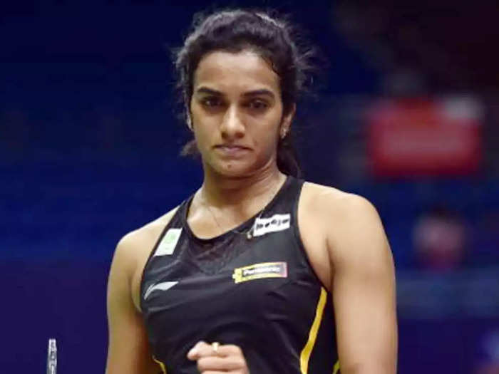 pv sindhu retirement: 'आई रिटायर' सिंधु की पोस्ट ने दिया फैंस को 'मिनी हर्ट  अटैक' लेकिन छिपा था एक बड़ा मेसेज - pv sindhu post on social media i retire  but the