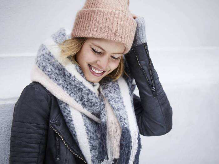 Winter Jackets On Amazon : सर्दी में भी फैशन का रंग नहीं होगा कम, छूट पर Amazon Sale से खरीदें ये Winter Jackets Winter Jackets On Amazon : सर्दी में भी फैशन का रंग नहीं होगा कम, छूट पर Amazon Sale से खरीदें ये Winter Jackets