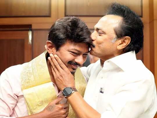Udhayanidhi Stalin: உதயநிதி ஸ்டாலின் போட்டியிடும் தொகுதி எது? - which constituency will udhayanidhi stalin contest in the 2021 elections | Samayam Tamil