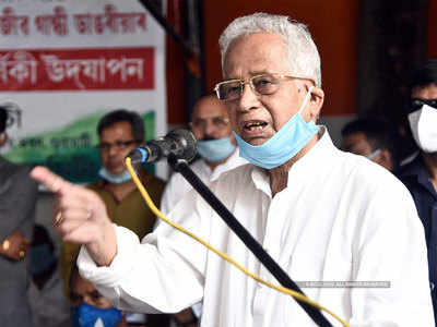 असम: तरुण गोगोई वेंटिलेटर पर, हालत बेहद नाजुक, PM मोदी ने लिया हालचाल 