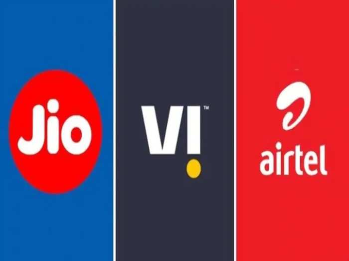 Jio Vs Airtel Vs Vi Prepaid Plans 20 ট ক র কম ই আনল ম ট ড কল যথ ষ ট ইন ট রন ট Jio Vs Airtel Vs Vi স র প ল য ন ক র জ ন ন Jio Vs Airtel Vs Vi Best Prepaid Plans