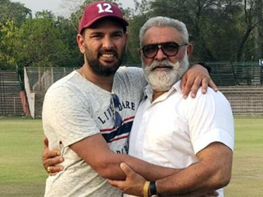 know all about yograj singh former cricketer and father of yuvraj singh : युवराज के पिता योगराज का विवादों से पुराना नाता, धोनी को कह चुके हैं भिखारी - Navbharat Times