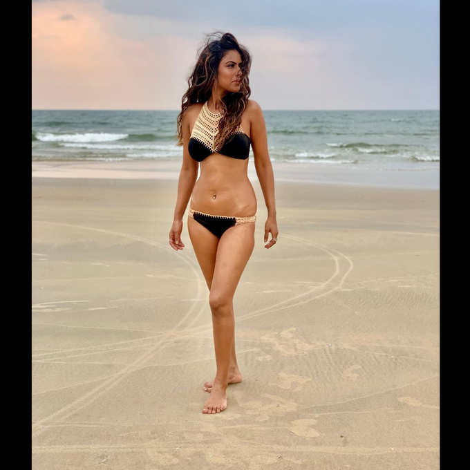 Nia Sharma New Bikini Photos Nia Sharma Shares New Bikini Pictures From Goa And She Is Damn Hot न य शर म न बदल ग व क म ज ज अब समझ आय य ह नह बढ