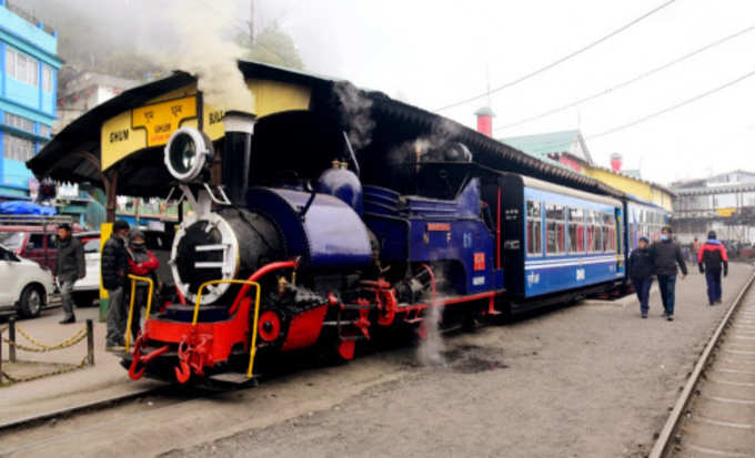 ​1881 में शुरू हुई थी यह सेवा