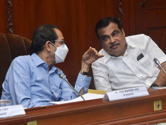 uddhav-thackeray-and-nitin-gadkari-reviewed-the-work-of-national-highways uddhav-thackeray-and-nitin-gadkari-reviewed-the-work-of-national-highways