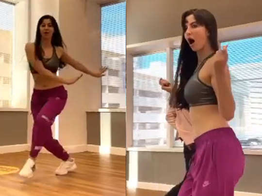 Arbaaz Khan Girlfriend Giorgia Dance Video: Giorgia Adriani Dances On Husn  Hai Suhana Song From Coolie No 1 - अरबाज खान की गर्लफ्रेंड जॉर्जिया ने  &#39;हुस्न है सुहाना&#39; पर किया कमाल डांस,