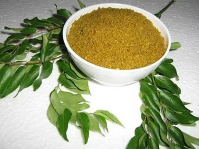 வேப்பிலையும் மஞ்சளும்