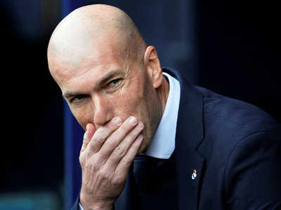 Zinedine Zidane Corona Positive: कोरोना पॉजिटिव पाए गए रियल मैड्रिड के कोच जिनेदिन जिदान 