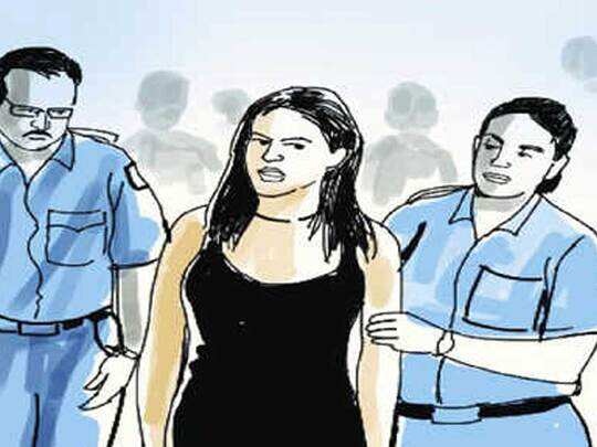 pune-lady-don-arrested-by-khadki-police pune-lady-don-arrested-by-khadki-police