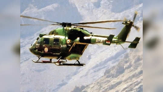 army helicopter crash : जम्मू-काश्मीरमध्ये लष्कराचं हेलिकॉप्टर कोसळलं; एका पायलटचा मृत्यू, एक जखमी