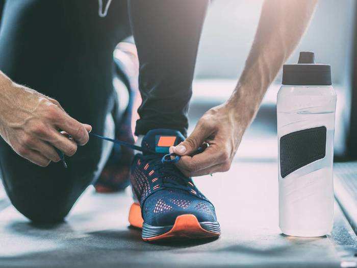 Running Shoes On Amazon : रनिंग के लिए बेस्ट हैं ये लाइटवेट Running shoes