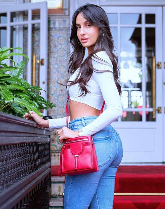 Nora Fatehi Birthday Nora Fatehi Did A Lot Of Struggle Sometimes A Job In A Coffee Shop And Sometimes A Lottery Selling Asume Tech