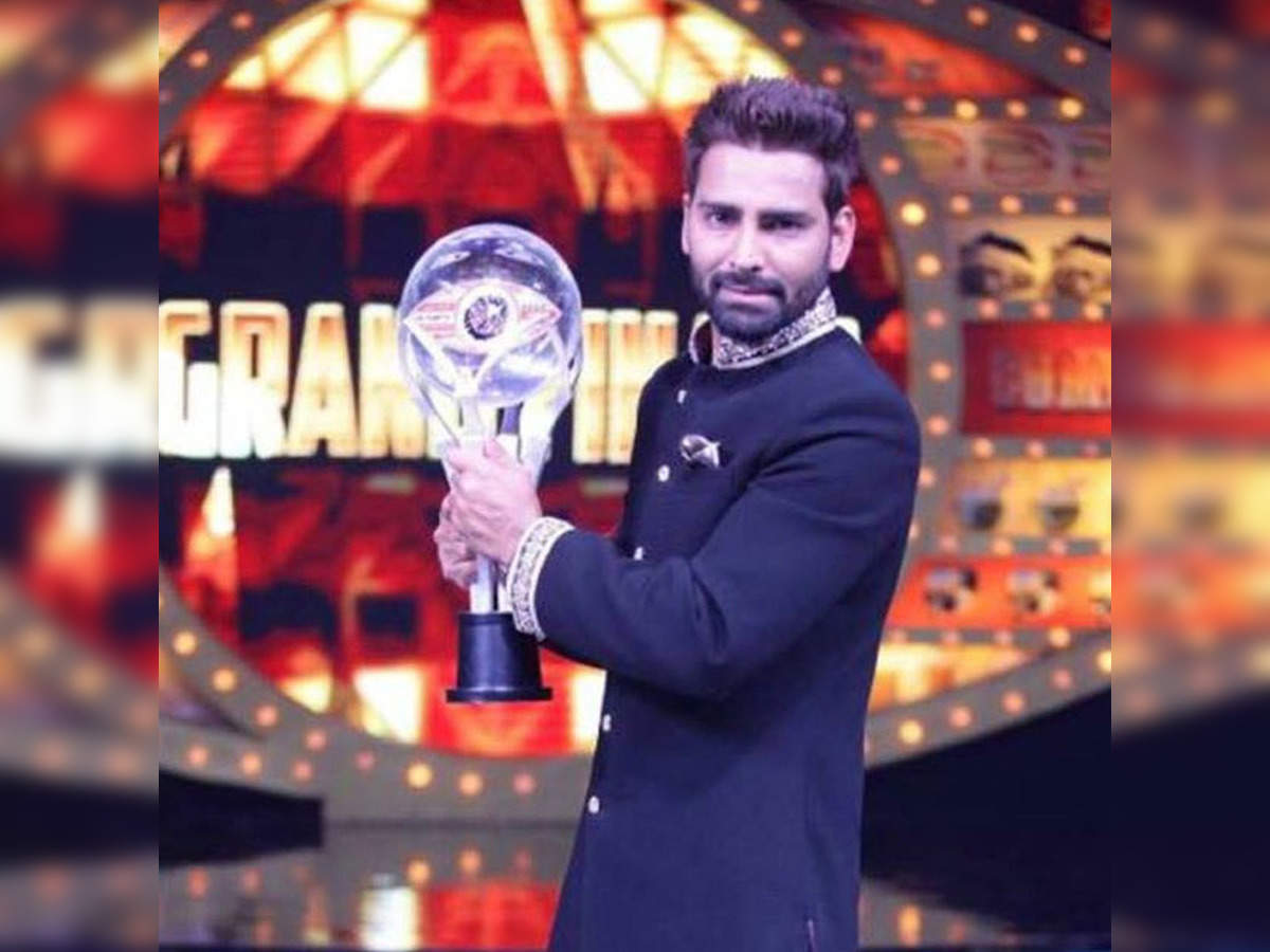 Bigg boss all seasons trophies and prize money: a look at trophies from bigg  boss 1 to bigg boss 14 and change in cash prize for winner- from season 1  to season
