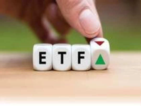 ​कब निवेशक ईटीएफ में पैसा लगाते हैं?