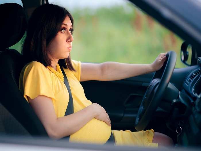 driving during pregnancy risks in hindi