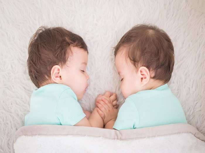 How to Conceive Twins Tips for Having Multiples : जुड़वा बच्‍चे पैदा करने के लिए, इन तरीकों से बढ़ाएं अपनी फर्टिलिटी