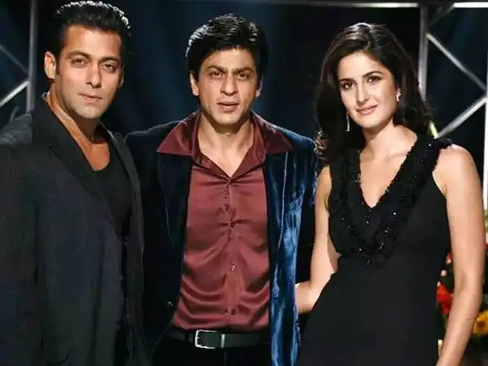shah rukh khan salman khan katrina kaif: salman khan and katrina kaif join  shah rukh khan at sets of pathan: शाहरुख खान की पठान की शूटिंग में पहुंचे सलमान  खान और कटरीना