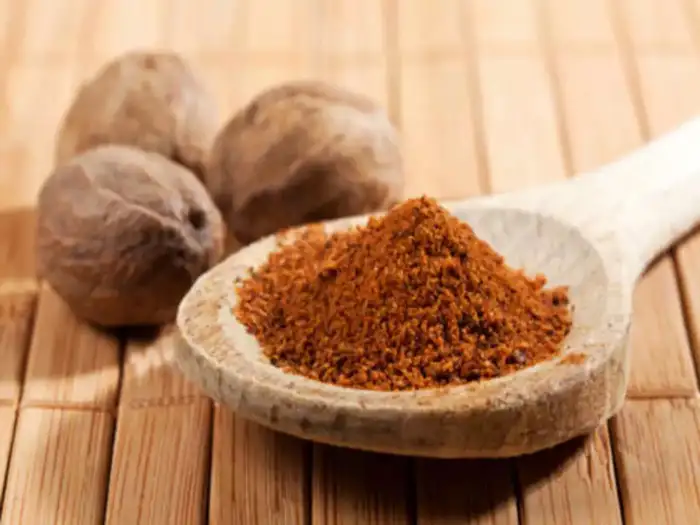 சாதிக்காயில் ஏராளமான ஊட்டச்சத்துக்கள் காணப்படுகிறது. எனவே ஜாதிக்காயை