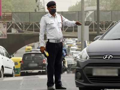Delhi Traffic Update: आश्रम चौक पर अंडरपास के काम में तेजी लाने के लिए ट्रैफिक डायवर्ट, यहां पढ़िए नया डायवर्जन रूट 