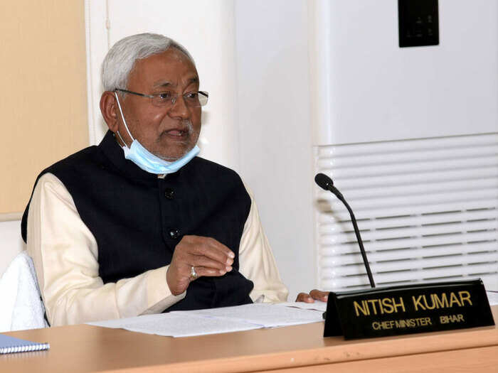 Bihar News: बिहार में बड़ा प्रशासनिक फेरबदल, 4 IAS समेत 21 अफसरों का  ट्रांसफर, देखिए पूरी लिस्ट - major administrative reshuffle in bihar 4 ias  and 17 officers transferred see full list ...