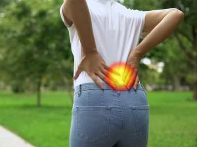 Back pain: महिलाओं में ये समस्या है आम, चलते-चलते होने लगता है कमर दर्द, जानें क्‍या है कारण 