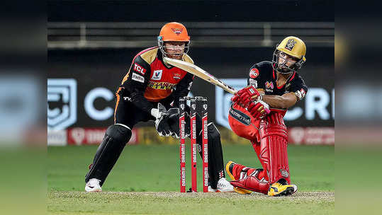 IPL 2021, RCB vs SRH : आरसीबीच्या संघात विराट कोहलीने केला एक मोठा बदल, पाहा कोणता...