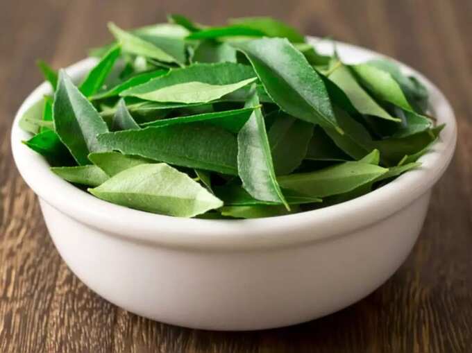 home remedy for heart burn in tamil: அஜீரணம், நெஞ்செரிச்சல், வயிறு பொருமல் மூணும் குணமாக்கும் பாட்டி கஷாயம், எதிர்ப்பு சக்தியும் உண்டு! - how to make kashayam for acidity and stomach problems 5 samayam tamil Tamil News Spot