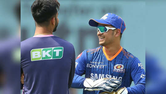 IPL 2021 MI vs RR: अखेर रोहित शर्माने केला संघात मोठा बदल, या खेळाडूला बाहेर बसवले