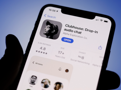 ऑडियो-बेस्ड सोशल ऐप! Clubhouse ने एंड्रॉयड पर किया डेब्यू, मस्क-जुकरबर्ग जैसे दिग्गज भी हैं इसके फैन 