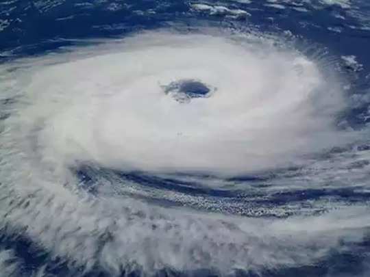 cyclone in arabian sea: உருவாகிறது 2021ன் முதல் புயல்; என்ன பெயர்,  எங்கெல்லாம் பலத்த மழை? - india's west coast arabian sea may witness first  cylone of 2021 says imd | Samayam Tamil
