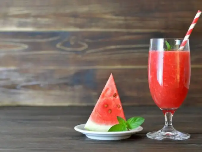 -watermelon-juice